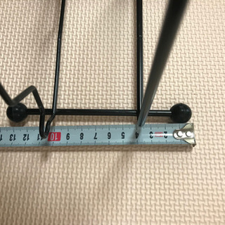 猫モチーフの体重計スタンドの画像