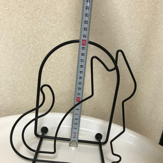 猫モチーフの体重計スタンドの画像