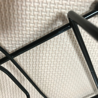 猫モチーフの体重計スタンドの画像