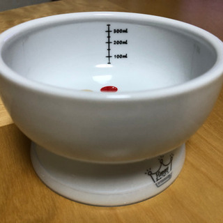 ネコ用食器３点セット（取り引き中。受付一旦終了します。）の画像