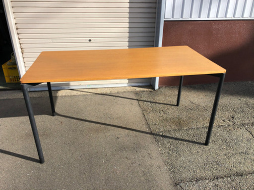 ヴィトラのテーブル　vitra MAP TABLE■中古