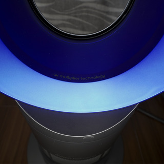 Dyson AM05 Hot + Cool ファンヒーター (Iron/Blue)の画像