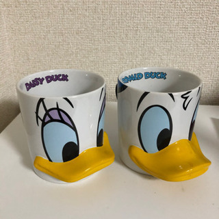 ドナルドデイジーのマグカップ