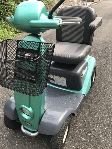 ☆彡セリオ!游歩スキップ!!音声案内機能付!!盗難抑止機能付き!!セニアカー!!!電動車いす・車椅子・シニアカー! バッテリーはまだまだ元気です!!!