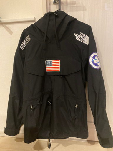 supreme マウンテンパーカー