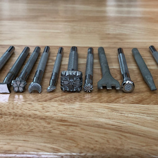 【お取引中】レザーカービング　道具一式の画像