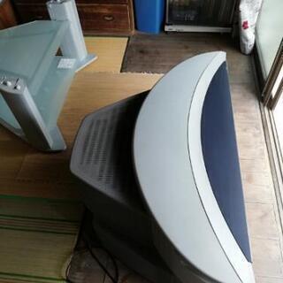 32型、ラック、チューナーあげます❗の画像