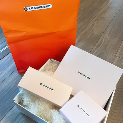 【新品未使用】ル・クルーゼ　ベビー食器セット