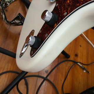 squire jazzmasterの画像
