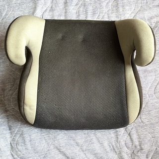 チャイルドシート　ジュニアシート　洗濯済みの画像