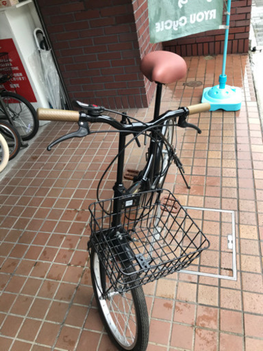 ★美品★20インチ　外装6段変速　かご付き　ブラック