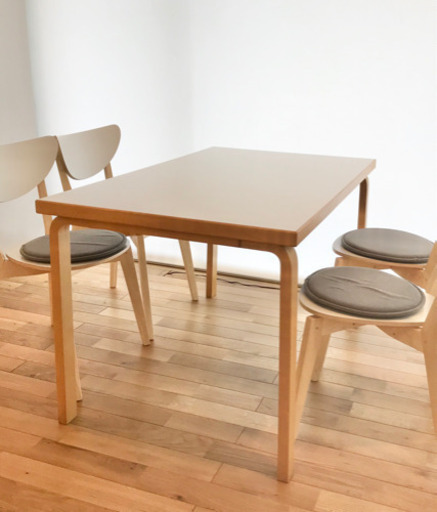 【artekアルテック】ダイニングテーブル【美品】