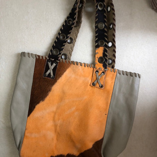 robita👜 綺麗な色のハラコ&ソフトレザーバッグ の画像