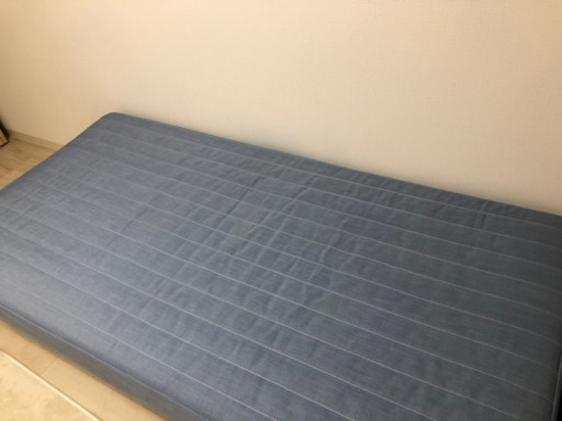 シングルベッド