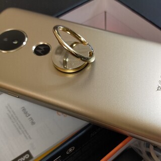 【取引終了】SIMフリースマートフォン motorola moto e5 ファインゴールドの画像