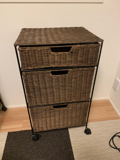 おしゃれな収納ケースです