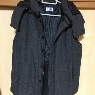 ダウンジャケット　ダウンベストの画像