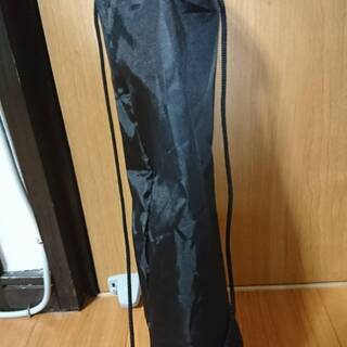 決まりました　水平器付き　カメラ・ビデオカメラ　軽量アルミ三脚　収納袋付きの画像