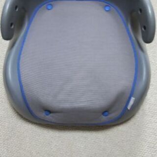 ジュニアシート