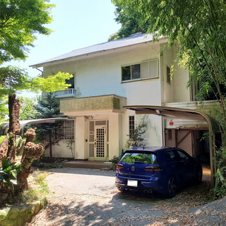 大磯町高麗二丁目　中古戸建て（建物2棟付）の画像