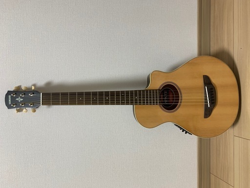 ヤマハ　エレアコ　トラベルギター
