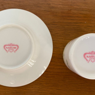 NARUMI  小柄が可愛い　週末のデミカップ＆ソーサー　1客の画像
