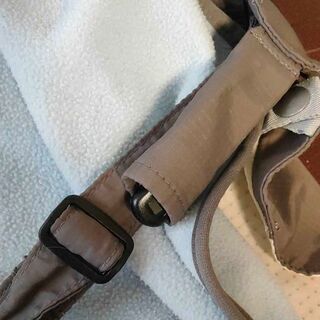 ベビービョルン抱っこ紐とカバーのセットの画像