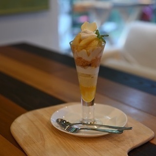 6月22日(月) 桃パフェ試食会のご案内🍑