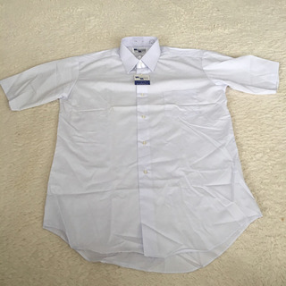 学校の制服に！新品‼️半袖 男子 スクールシャツ ホワイト  
