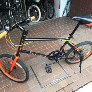 20インチ　ミニベロ　６SPEED　ブラック