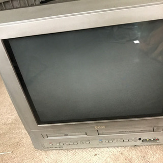 ブラウン管テレビ　DVD VHS付き