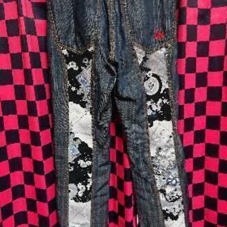 Juvenile Delinquent 和柄ジーンズ