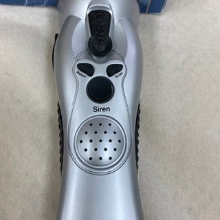 エイブイ:ノーバッテリー自発電懐中電灯ラジオ付きの画像