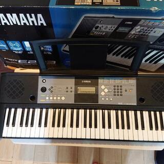 ヤマハ電子ピアノPSR-3233の画像
