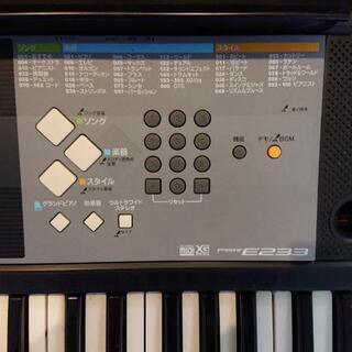 ヤマハ電子ピアノPSR-3233の画像