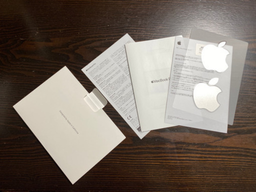 (お値下です)アップル ＭａｃＢｏｏｋＰｒｏ１６インチ  ＭＶＶＭ２ＪＡシルバー
