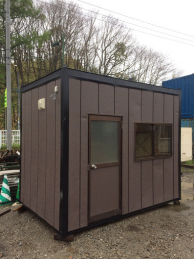 プレハブ 物置 売ります
