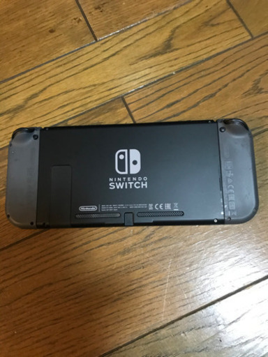 《譲り先決定》箱あり　保証残あり　switch 本体　グレー　消毒　任天堂　ニンテンドー　中古