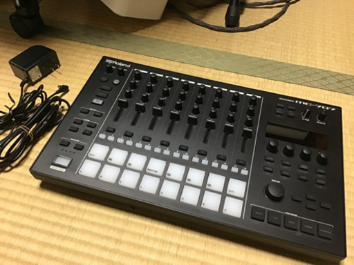 電子楽器 Roland mc707