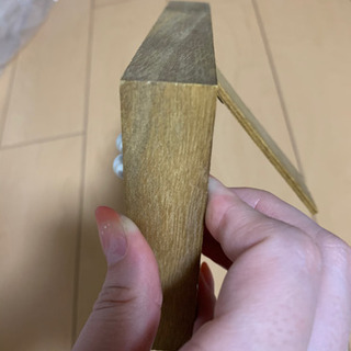 イヤリングとそのスタンドの画像