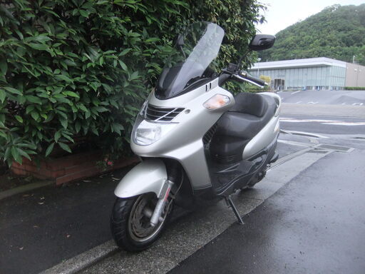 SYM　RV180EFI　実働中古車　オイル交換後渡し、バッテリーフル充電済み　純正新品パーツ付　登録書類有