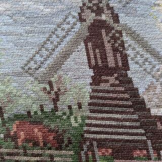 タペストリー刺繍入り スウェーデンでみつけた刺しゅうタペストリー狐と木の実 - presse 北欧