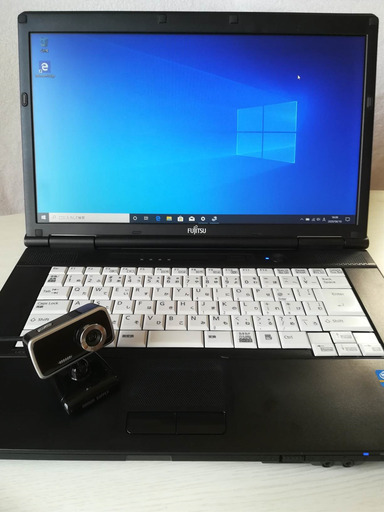 (お打合せ中)ノートパソコン(I) 富士通 LIFEBOOK A572/E CPU:core i3 メモリ:4GB HDD:250GB OS:Windows10Pro(64bit) 15.6型 無線LAN有(Wi-Fi対応) USBカメラ付き 再出品