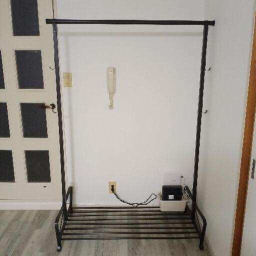 【美品】IKEA ハンガーラック（黒）オシャレな見せる収納・頑丈！