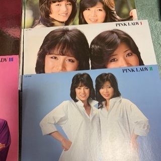 ピンクレディ LPレコード３枚組 写真集付きの画像