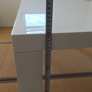 7月18日現在まだあります ダイニングテーブル  鏡面塗装 まだまだ使えるの画像