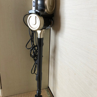 お譲り先決定アイリスオーヤマ掃除機☆中古