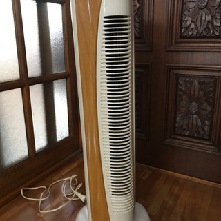 タワー型扇風機　ジャンク品
