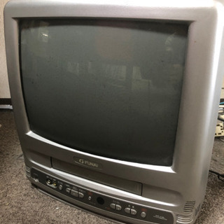 アナログ　ブラウン管　テレビ　