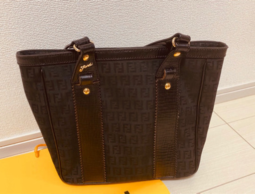 Fendi バッグ